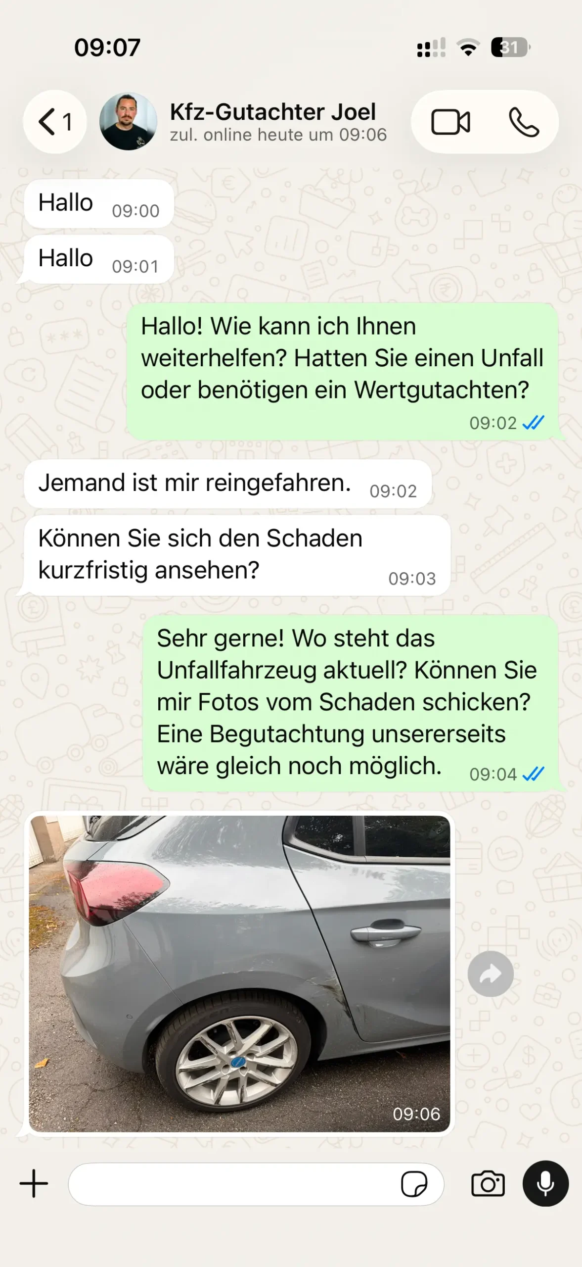WhatsApp Chat mit Kfz-Gutachter JOKO zur Schadenmeldung